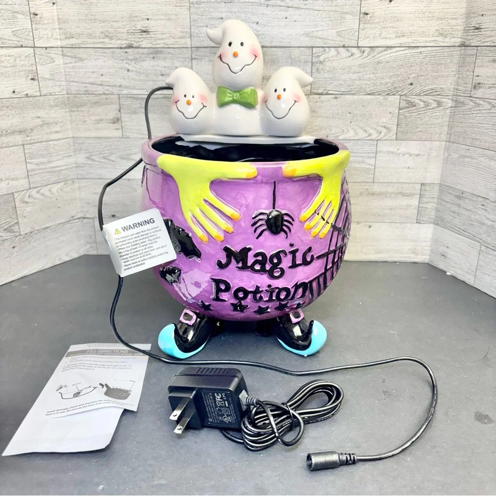 Witch Smoking Cauldron LED Lighted Electric‎ 14